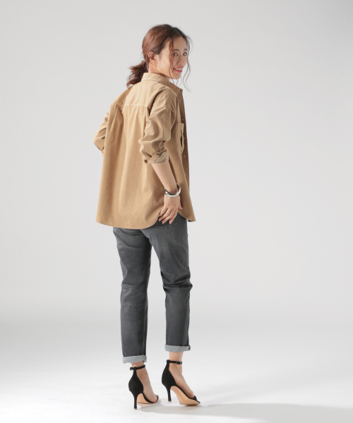 BAYFLOW（ベイフロー）の「コーデュロイシャツ（シャツ/ブラウス・レディース・ベージュ/オフホワイト/カーキ/ピンク・SMALL/MEDIUM）」の8枚目の写真