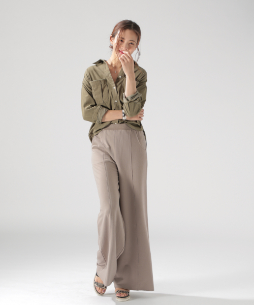 BAYFLOW（ベイフロー）の「コーデュロイシャツ（シャツ/ブラウス・レディース・ベージュ/オフホワイト/カーキ/ピンク・SMALL/MEDIUM）」の11枚目の写真