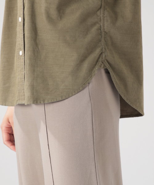 BAYFLOW（ベイフロー）の「コーデュロイシャツ（シャツ/ブラウス・レディース・ベージュ/オフホワイト/カーキ/ピンク・SMALL/MEDIUM）」の12枚目の写真