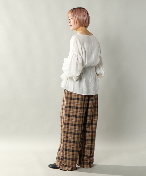 notch.(ノッチ)の「ベルト付きチェックパンツ(その他パンツ・レディース・ベージュ/ネイビー・M)」の12枚目の写真