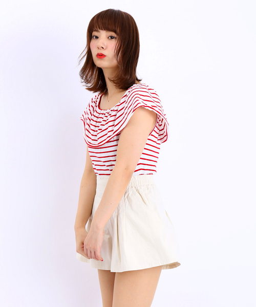WEGO(ウィゴー)の「WEGO/オフショルフリルカットソー(Tシャツ/カットソー・レディース・ホワイト/ブラック/ブラック系その他/レッド系その他/ネイビー/ライトイエロー・FREE)」の6枚目の写真