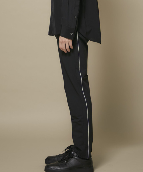 STUDIOUS SELECT(ステュディオスセレクト)の「【THE AD+】サイドライントラウザース(スラックス・メンズ・ブラック/グレー・4/5)」の5枚目の写真