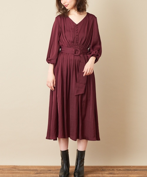 natural couture（ナチュラルクチュール）の「ねじり袖サテンギャザーワンピース（ワンピース・レディース・ブラック/ピンク/ボルドー/その他1/その他2/キャメル/ブルー・FREE）」の21枚目の写真