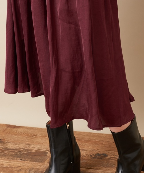 natural couture（ナチュラルクチュール）の「ねじり袖サテンギャザーワンピース（ワンピース・レディース・ブラック/ピンク/ボルドー/その他1/その他2/キャメル/ブルー・FREE）」の12枚目の写真