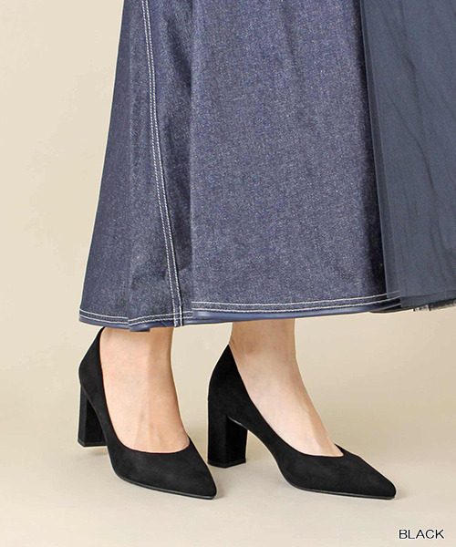 RANDA（ランダ）の「ストレスフリー/チャンキーヒールポインテッドトゥパンプス（パンプス・レディース・ブラック/ベージュ/シルバー・23/24/25/25.5/22.5/24.5/23.5/22）」の2枚目の写真