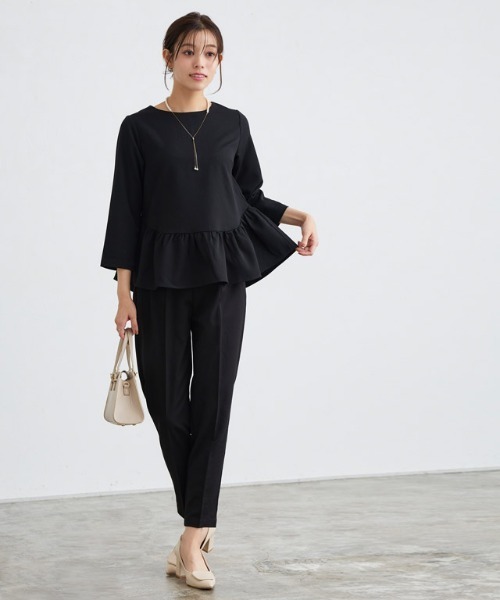 Pierrot（ピエロ）の「フリルセットアップ（セットアップ・レディース・ブラック/グレイッシュベージュ/ネイビー/キャメル/グレイッシュブルー/ダークネイビー・M/L/PM）」の14枚目の写真