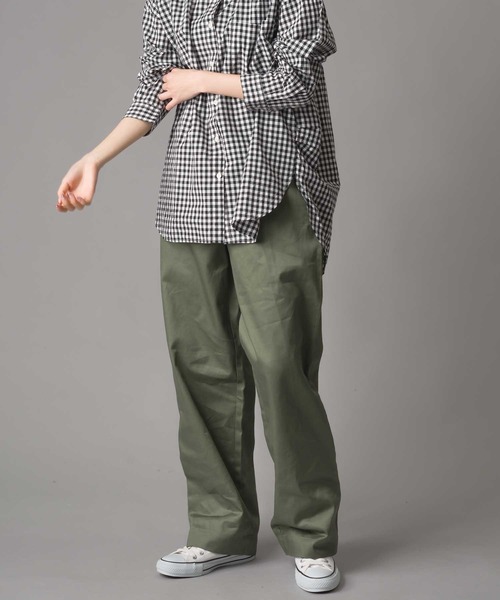 OMNES(オムネス)の「チノワイドパンツ(チノパンツ・レディース・ベージュ/カーキ・M/L)」の1枚目の写真