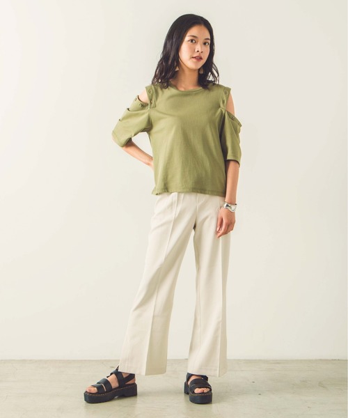 WEGO(ウィゴー)の「WEGO/カラースリットフレアパンツ(スラックス・レディース・ブラック/ブラウン/レッド/イエロー/ブルー/グリーン/アイボリー・SMALL/MEDIUM)」の16枚目の写真