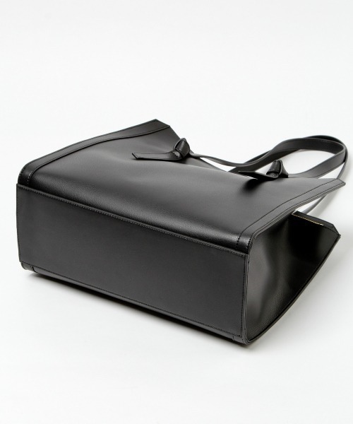 GLOBAL WORK(グローバルワーク)の「マジ軽A4トート/888894(トートバッグ・レディース・アイボリー/ブラック/ブラウン/ベージュ/ブルー・ONE SIZE)」の12枚目の写真