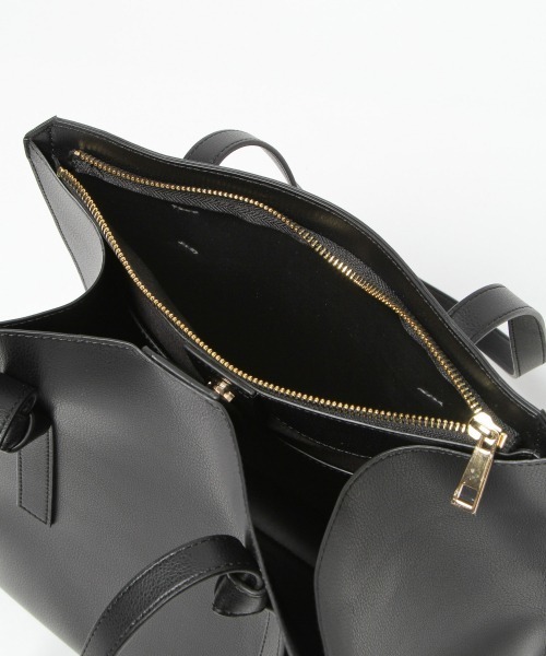 GLOBAL WORK(グローバルワーク)の「マジ軽A4トート/888894(トートバッグ・レディース・アイボリー/ブラック/ブラウン/ベージュ/ブルー・ONE SIZE)」の14枚目の写真