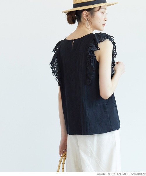 coca(coca)(コカ)の「袖刺繍ブラウス(シャツ/ブラウス・レディース・ホワイト/ブラック・ONE SIZE)」の4枚目の写真