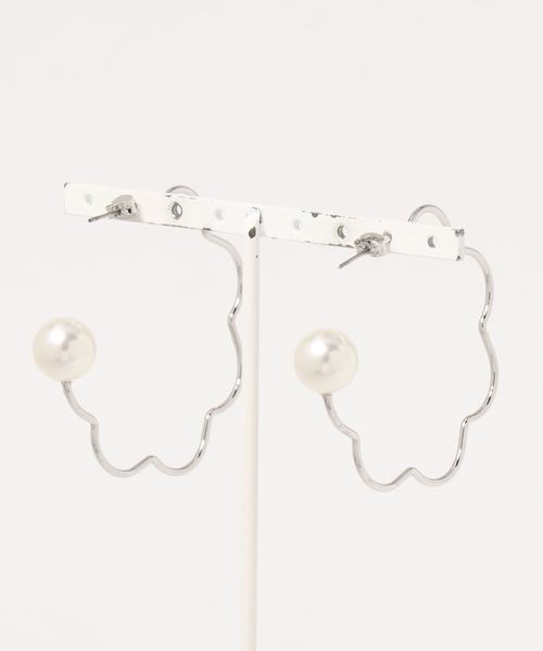 Chico（チコ）の「フープパールピアス（ピアス（両耳用）・レディース・ゴールド/シルバー・FREE）」の3枚目の写真