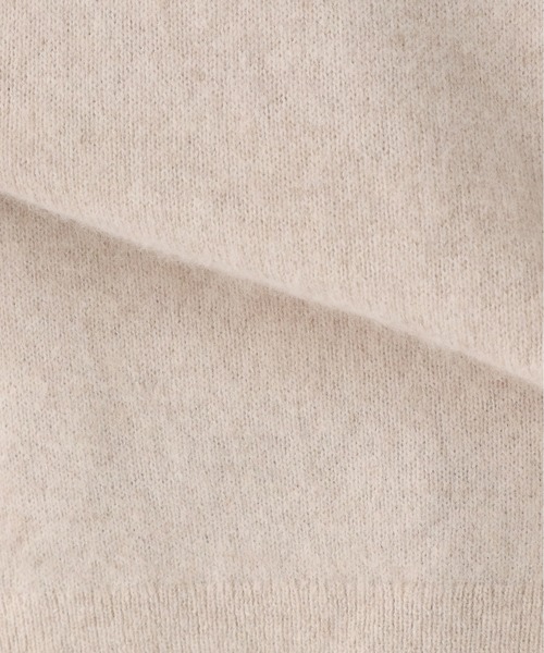 LEPSIM(レプシィム)の「12GチャイニーズラクーンコンVプルオーバー 885244(ニット/セーター・レディース・ネイビー/ラメ/モカ・MEDIUM/LARGE)」の16枚目の写真