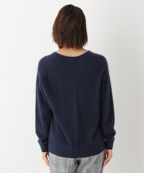 LEPSIM(レプシィム)の「12GチャイニーズラクーンコンVプルオーバー 885244(ニット/セーター・レディース・ネイビー/ラメ/モカ・MEDIUM/LARGE)」の8枚目の写真