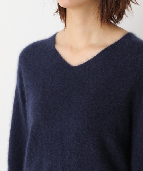 LEPSIM(レプシィム)の「12GチャイニーズラクーンコンVプルオーバー 885244(ニット/セーター・レディース・ネイビー/ラメ/モカ・MEDIUM/LARGE)」の9枚目の写真