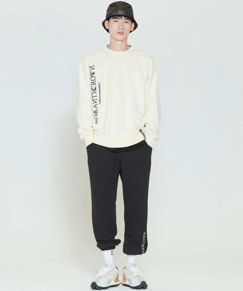 ROMANTIC CROWN★M SIZE 即発送★MODERN LAUREL LOGO SWEATSHIRT ROMANTIC CROWN☆M SIZE 即発送☆MODERN LAUREL LOGO SWEATSHIRT