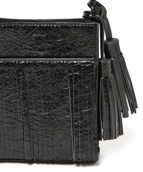 PAGEBOY（ページボーイ）の「フリンジスクエアショルダー（ショルダーバッグ・レディース・ブラック/ブロンズ・FREE）」の18枚目の写真