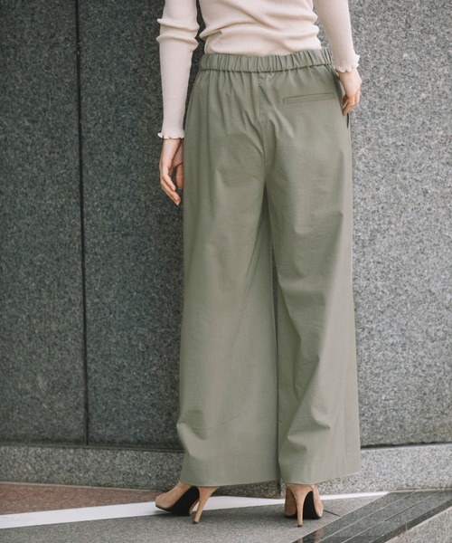 Munich(ミューニック)の「ハイパワーストレッチ ワイドパンツ(セットアップ可)(その他パンツ・レディース・ブラック/ネイビー/カーキ/ナチュラル・S/M/XS)」の10枚目の写真