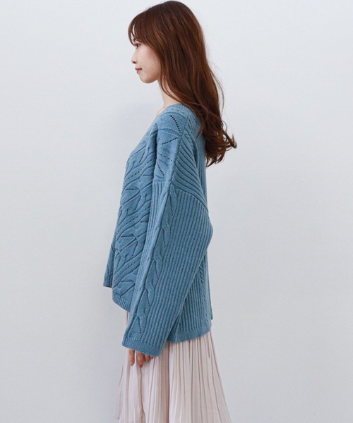 archives(アルシーヴ)の「Vネックケーブルニットプルオーバー(ニット/セーター・レディース・ブルー/アイボリー/ミント・MEDIUM)」の17枚目の写真