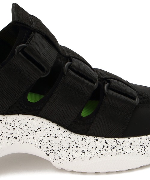 MAISON MAVERICK PRESENTS（メゾンマベリックプレゼンツ）の「MAISON MAVERICK PRESENTS（メゾン・マベリック・プレゼンツ）サンダルスニーカー（サンダル・レディース・グリーン/ブラック・SMALL/MEDIUM/LARGE）」の11枚目の写真