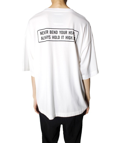 Maison MIHARA YASUHIRO(メゾンミハラヤスヒロ)の「【Maison MIHARA YASUHIRO】MIHARAプリンテッドTシャツ/MIHARA Printed T-shirt(Tシャツ/カットソー・メンズ・ホワイト/ブラック・46/44/50/48)」の11枚目の写真