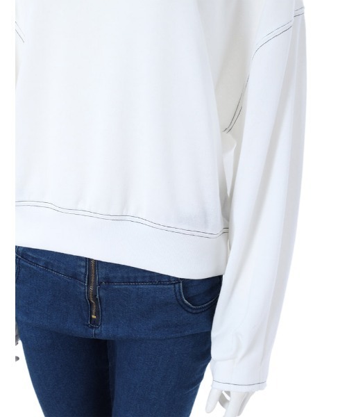 fifth(フィフス)の「バイカラーステッチ無地ロンT(Tシャツ/カットソー・レディース・ホワイト/カーキ・MEDIUM)」の4枚目の写真