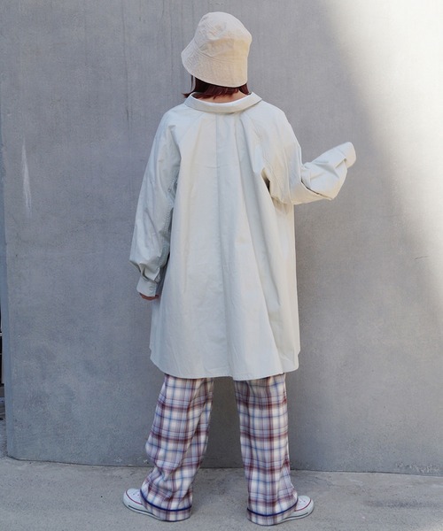 179/WG（イチナナキュウダブルジー）の「ラグランフレアチュニックブラウス（シャツ/ブラウス・レディース・グリーン/オフホワイト/カーキ・MEDIUM）」の5枚目の写真