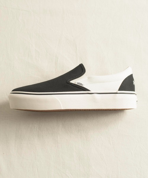 And A(アンドエー)の「VANS ヴァンズ / SLIP-ON PLATFORM SF プラットフォーム スター刺繍スリッポン サーフ / VN0A3MVC4XY(スリッポン・メンズ・ブラック×ホワイト・28cm/27.5cm/27cm/26.5cm/26cm)」の7枚目の写真
