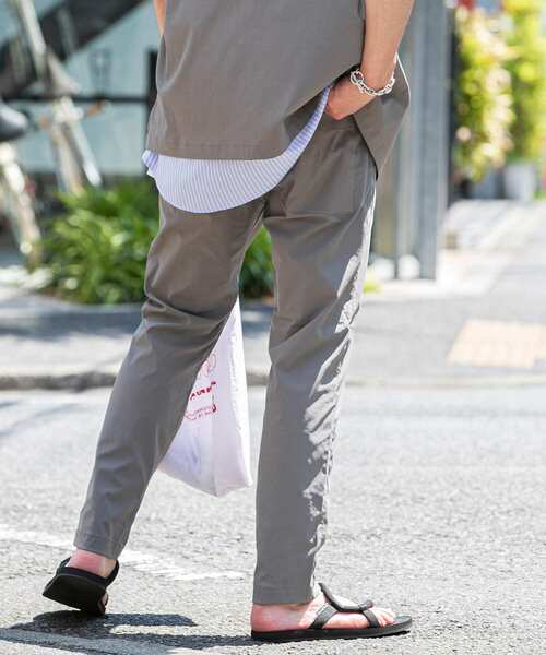 ITEMS URBANRESEARCH（アイテムズ アーバンリサーチ）の「【セットアップ着用可能】ナイロンストレッチタイプライターEASYパンツ（その他パンツ・メンズ・ベージュ/ブラック/グレー・LARGE/MEDIUM）」の12枚目の写真