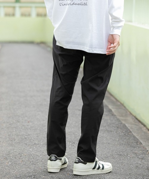 ITEMS URBANRESEARCH（アイテムズ アーバンリサーチ）の「【セットアップ着用可能】ナイロンストレッチタイプライターEASYパンツ（その他パンツ・メンズ・ベージュ/ブラック/グレー・LARGE/MEDIUM）」の15枚目の写真