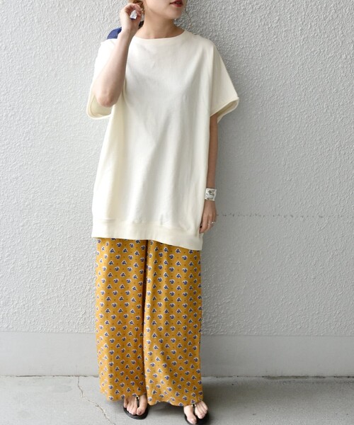 SHIPS any(シップス エニィ)の「SHIPS any: ミニ裏毛 コクーン プルオーバー〈UVカット〉(Tシャツ/カットソー・レディース・チャコールグレー/ホワイト/レンガ・ONE SIZE)」の5枚目の写真