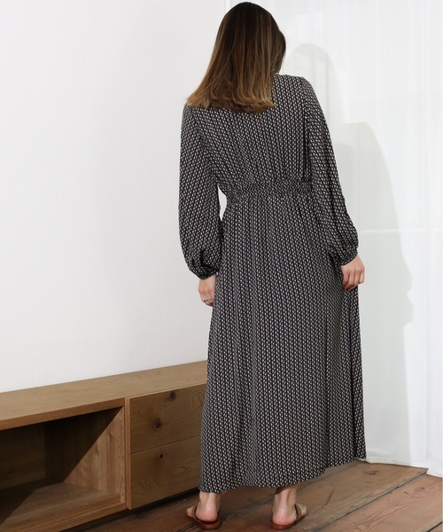 Per sist ence（パーシエンス）の「Per sist ence/パーシエンス　幾何学プリントワンピース（ワンピース・レディース・オフホワイト/モカ/カーキ/ブラック・FREE）」の17枚目の写真