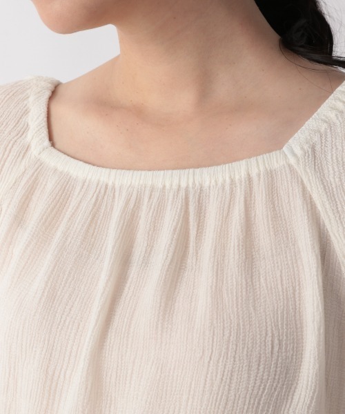 LOWRYS FARM（ローリーズファーム）の「プリーツスクエアブラウス５Ｓ　949199（シャツ/ブラウス・レディース・オフホワイト/ブラック/イエロー/ブラウン/ネイビー・FREE）」の12枚目の写真