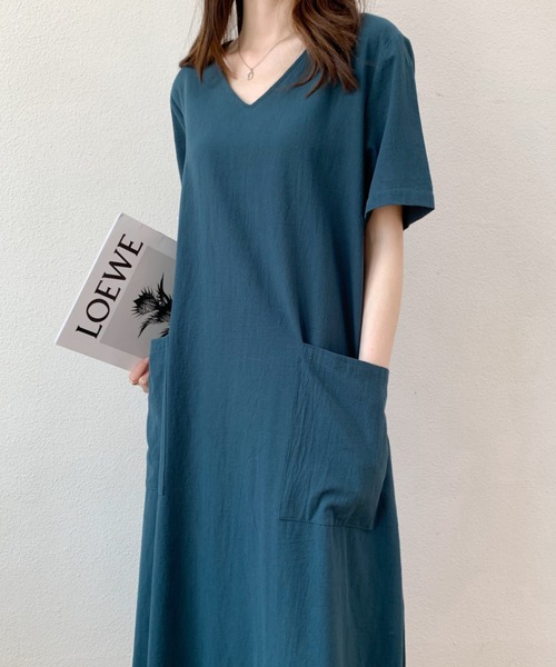 ABITOKYO(アビトーキョー)の「リネンライクVネックロングワンピース(ワンピース・レディース・ブラック/ベージュ/ピンク/グレー/ブラウン/オレンジ/イエロー/グリーン/ネイビー・M/L/XL)」の5枚目の写真