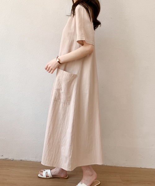 ABITOKYO(アビトーキョー)の「リネンライクVネックロングワンピース(ワンピース・レディース・ブラック/ベージュ/ピンク/グレー/ブラウン/オレンジ/イエロー/グリーン/ネイビー・M/L/XL)」の18枚目の写真