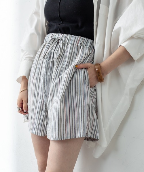 mystic（ミスティック）の「マルチストライプショートパンツ（スウェットパンツ・レディース・ブルー/ブラウン・FREE）」の9枚目の写真