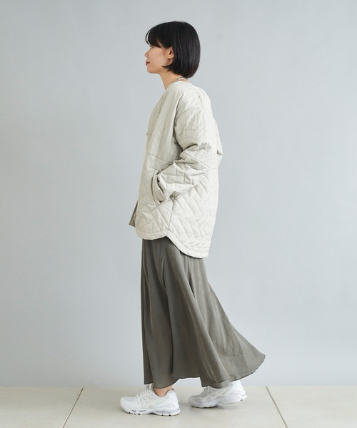 DouDou（ドゥドゥ）の「【WEB限定】パターンミックスキルティングハーフジャケット（ノーカラーコート・レディース・ライトグレー/ブラック・FREE）」の15枚目の写真
