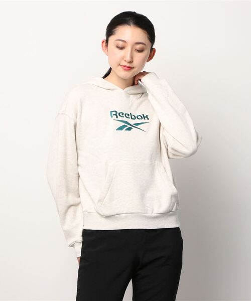 Reebok(リーボック)の「クラシックス ビッグロゴ フーディー / Classics Big Logo Hoodie(パーカー・レディース・ブラック/オフホワイト・SMALL/MEDIUM/LARGE/X-LARGE)」の5枚目の写真