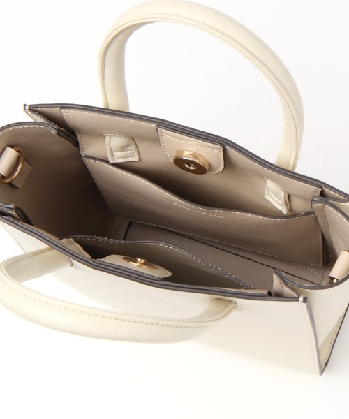 GLOBAL WORK（グローバルワーク）の「縦型2WAYショルダー/957847（ショルダーバッグ・レディース・ブラック/オフホワイト/グリーン・FREE）」の6枚目の写真