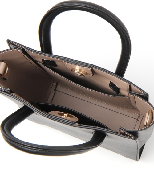 GLOBAL WORK（グローバルワーク）の「縦型2WAYショルダー/957847（ショルダーバッグ・レディース・ブラック/オフホワイト/グリーン・FREE）」の12枚目の写真