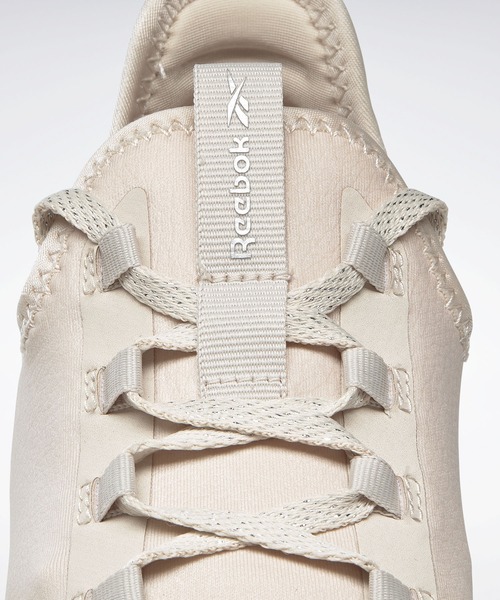 Reebok（リーボック）の「デイリーフィット AP / DailyFit AP（スニーカー・レディース・ライトグレー/ブラック×シルバー/ベージュ・25.5cm/22.5cm/24.0cm/25.0cm/22.0cm/23.0cm/24.5cm/23.5cm/26.0cm）」の10枚目の写真