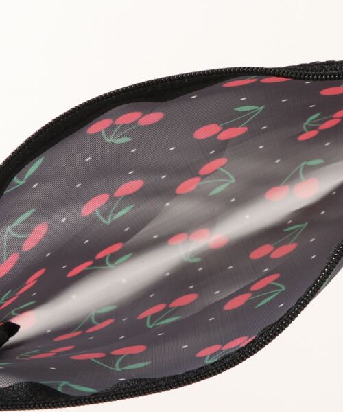 SAC（サック）の「オリジナルプリントメッシュマルチポーチセット  Happy&Sac（ハンドバッグ・レディース・アイボリー/ベージュ/ブラック/ネイビー・FREE）」の9枚目の写真