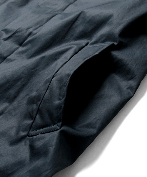 URBAN RESEARCH(アーバンリサーチ)の「NANGA×URiD SOUTIEN COLLAR DOWN COAT(ダウンジャケット/コート・メンズ・ブラック/ネイビー/ベージュ・MEDIUM/LARGE)」の22枚目の写真