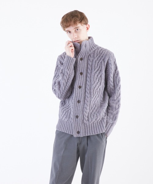 VIBGYOR（ヴィブジョー）の「VIBGYOR Select/ケーブルスタンドC/D　(BL)（ニット/セーター・メンズ・ブラウン系その他/グレー・MEDIUM/LARGE/SMALL）」の2枚目の写真