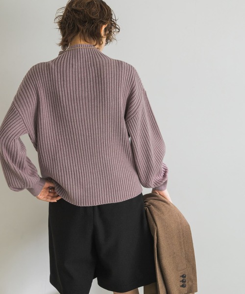 URBAN RESEARCH(アーバンリサーチ)の「【WEB限定】ボトルネックリブニット(ニット/セーター・レディース・チャコールグレー/ミント/モカ/パープル系その他/ライトベージュ・FREE)」の11枚目の写真