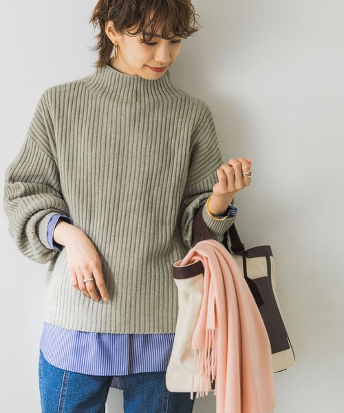 URBAN RESEARCH(アーバンリサーチ)の「【WEB限定】ボトルネックリブニット(ニット/セーター・レディース・チャコールグレー/ミント/モカ/パープル系その他/ライトベージュ・FREE)」の14枚目の写真