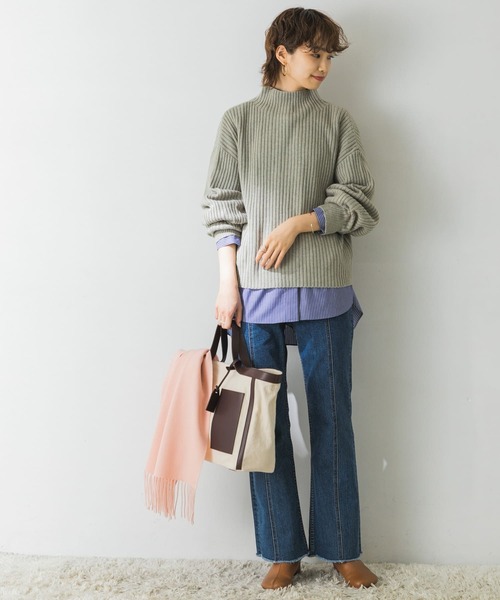 URBAN RESEARCH(アーバンリサーチ)の「【WEB限定】ボトルネックリブニット(ニット/セーター・レディース・チャコールグレー/ミント/モカ/パープル系その他/ライトベージュ・FREE)」の19枚目の写真