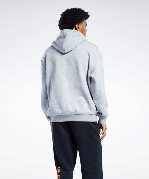 Reebok（リーボック）の「クラシックス バスケットボール フーディー / Classics Basketball Hoodie（パーカー・メンズ・ブラック/ヘザーグレー・X-SMALL/LARGE/MEDIUM/X-LARGE/SMALL/XX-LARGE/XXX-LARGE）」の7枚目の写真