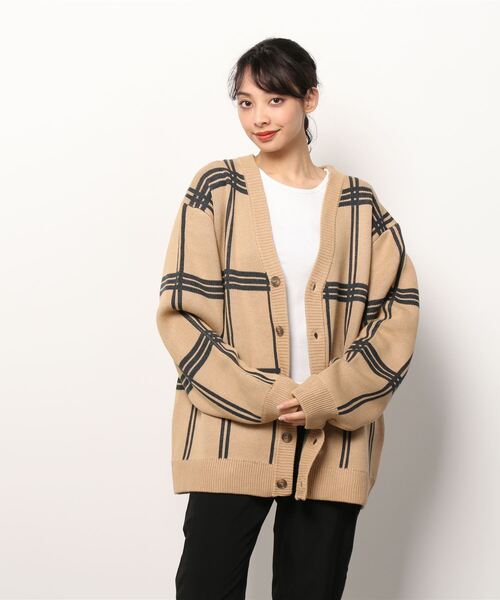 VANQUISH（ヴァンキッシュ）の「Check knit Cardigan　＊（カーディガン/ボレロ・レディース・ブラック/ベージュ・M/L）」の4枚目の写真