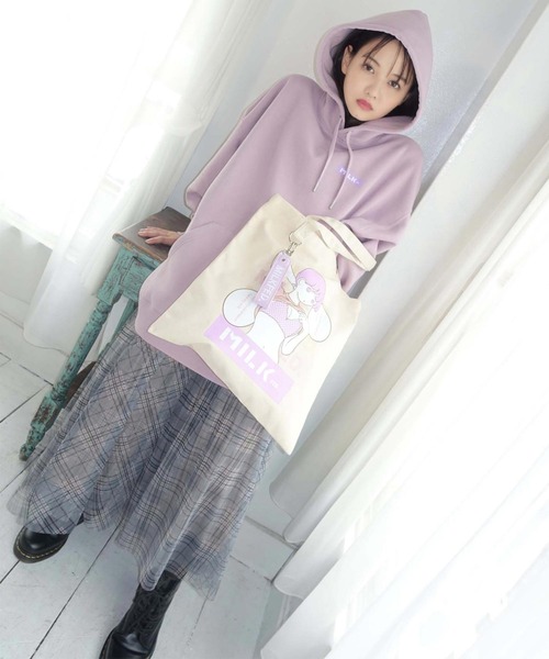 MILKFED.(ミルクフェド)の「MILKFED.×TAIHEI NAMIKAWA SWEAT HOODIE(パーカー・レディース・ブラック/オフホワイト/ライトパープル・ONE SIZE)」の7枚目の写真